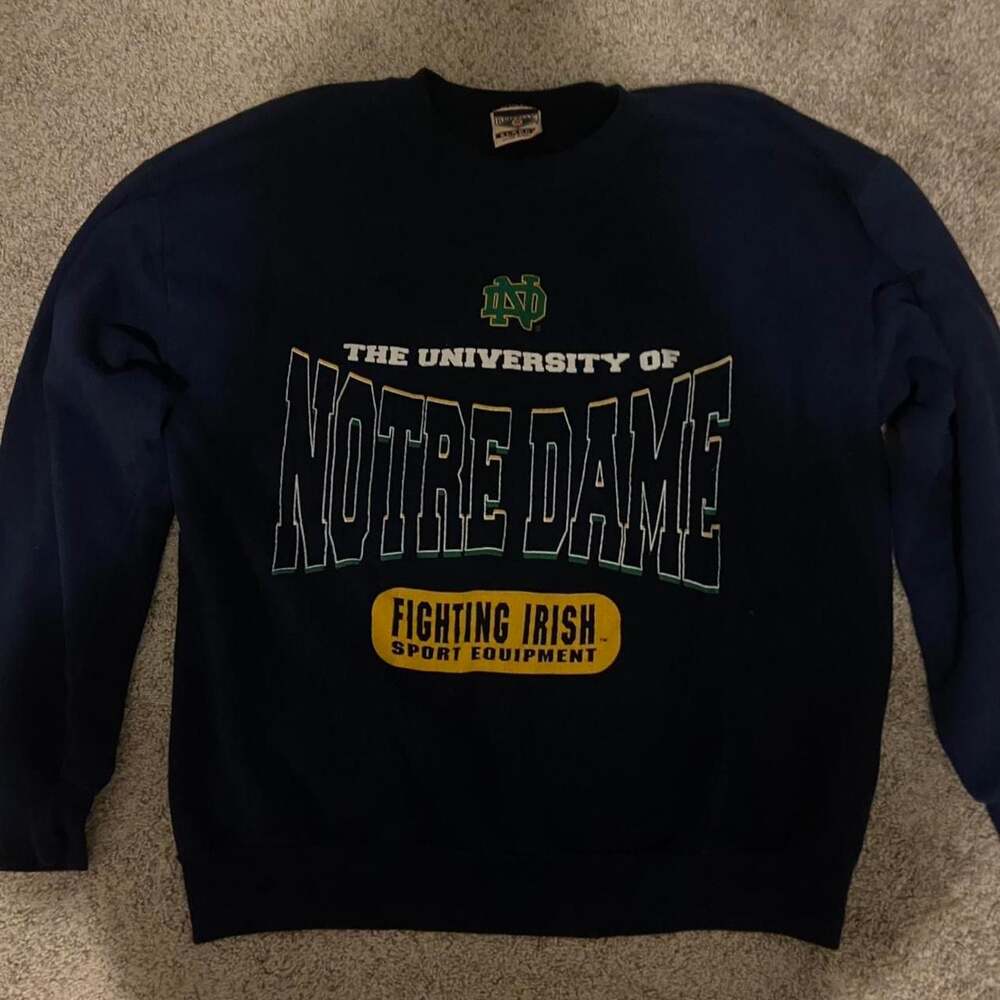 Vintage Red Oak University of Notre Dame Fighting Irish Crewneck Sweatshirt